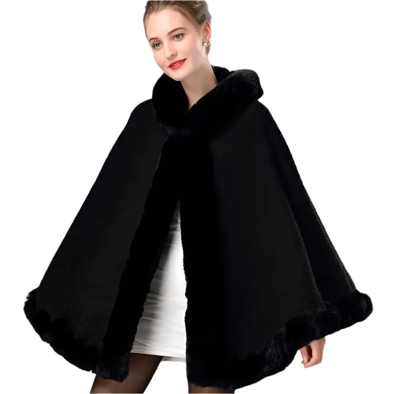 Luxury Winter Rabbit Fur Collar Poncho Cape – Elegant & Cozy Outstreet Mantle