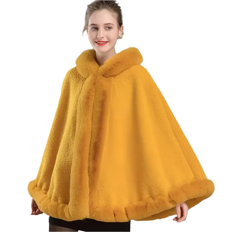 Luxury Winter Rabbit Fur Collar Poncho Cape – Elegant & Cozy Outstreet Mantle