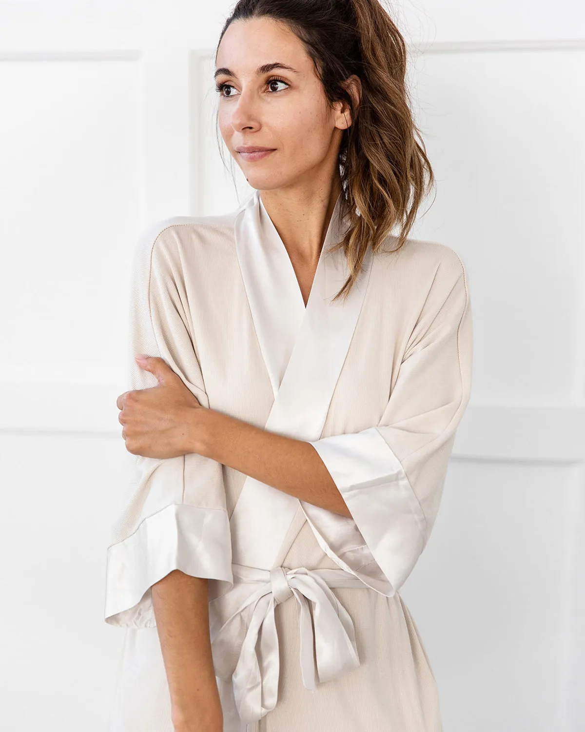 Shala Robe
